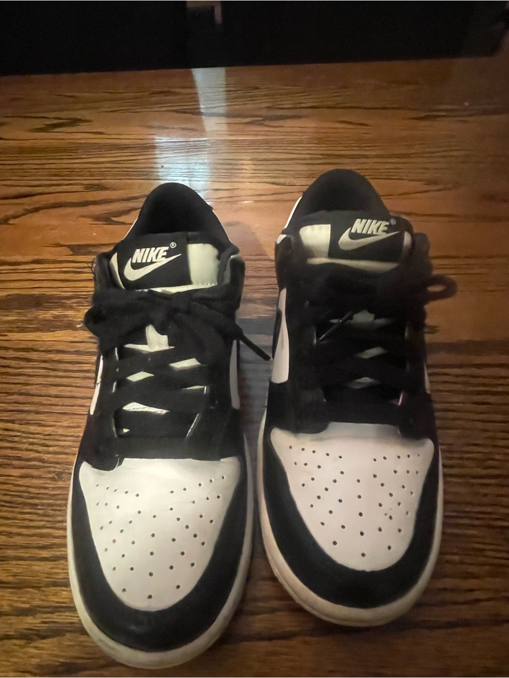 Nike Kids Low-Top Sneakers - Black and White - Picture 3 of 12